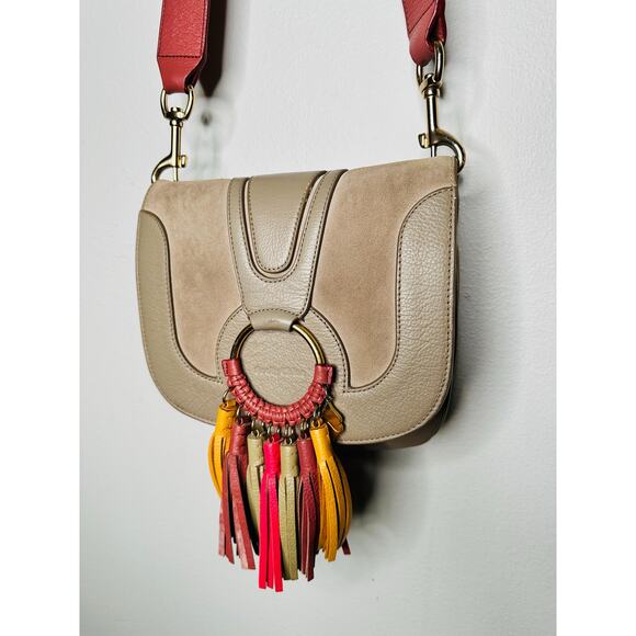 SEEBY CHLOÉ Neutral Tan Gold-Tone Hardware Tassel Leather Crossbody Purse - Picture 9 of 12